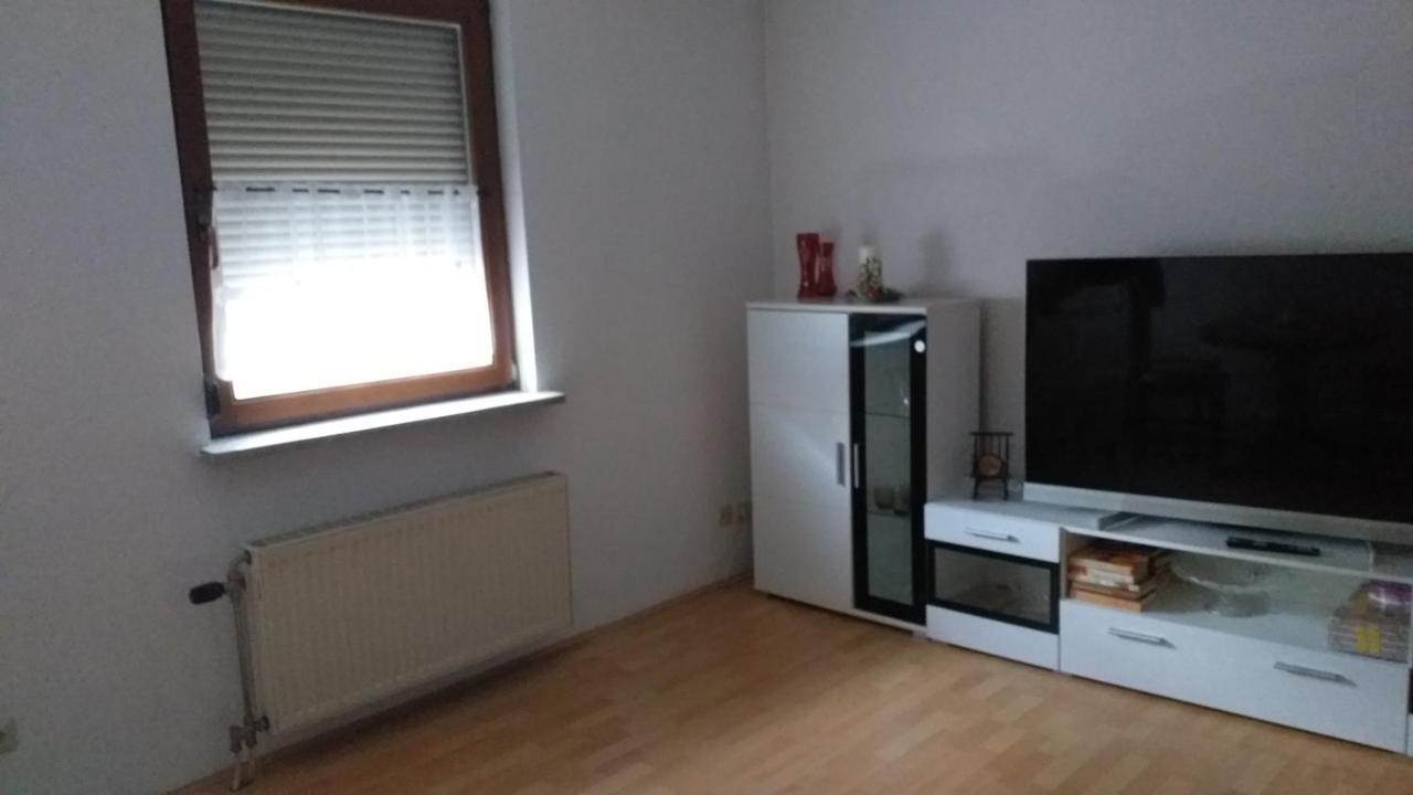 Ferienwohnung Fam.Lutz Knittelsheim Extérieur photo